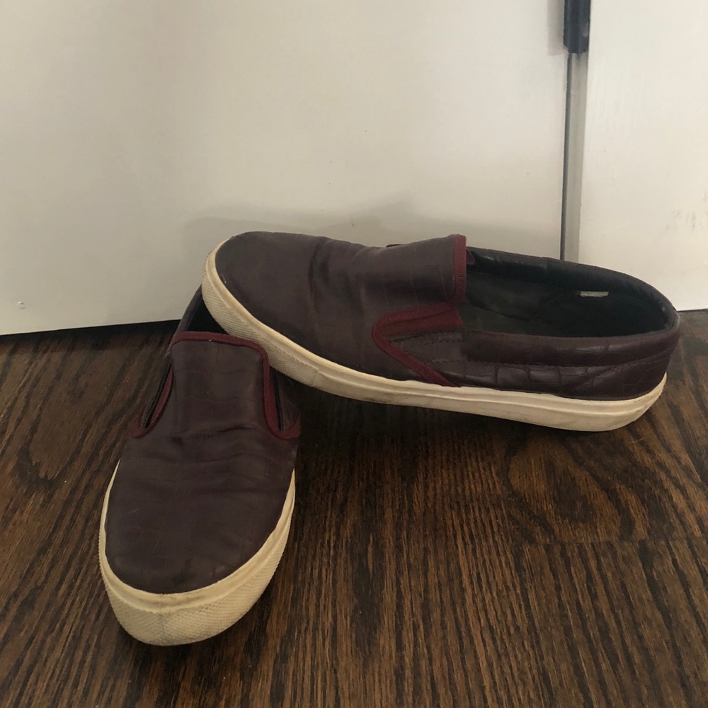 TOPSHOP SLIP ON SNEAKERS